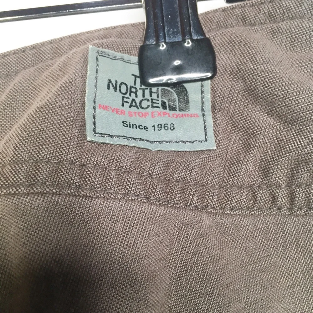The North Face Size 8 Brown Pants